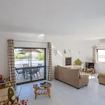 Carosim - Quiet Location, Close To Beach, Private *