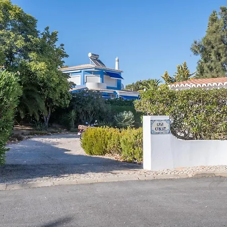 Villa Carosim - Quiet Location, Close To Beach, Private *