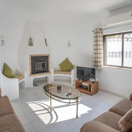 Carosim - Quiet Location, Close To Beach, Private Villa *