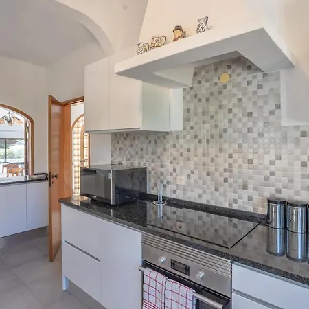 Carosim - Quiet Location, Close To Beach, Private